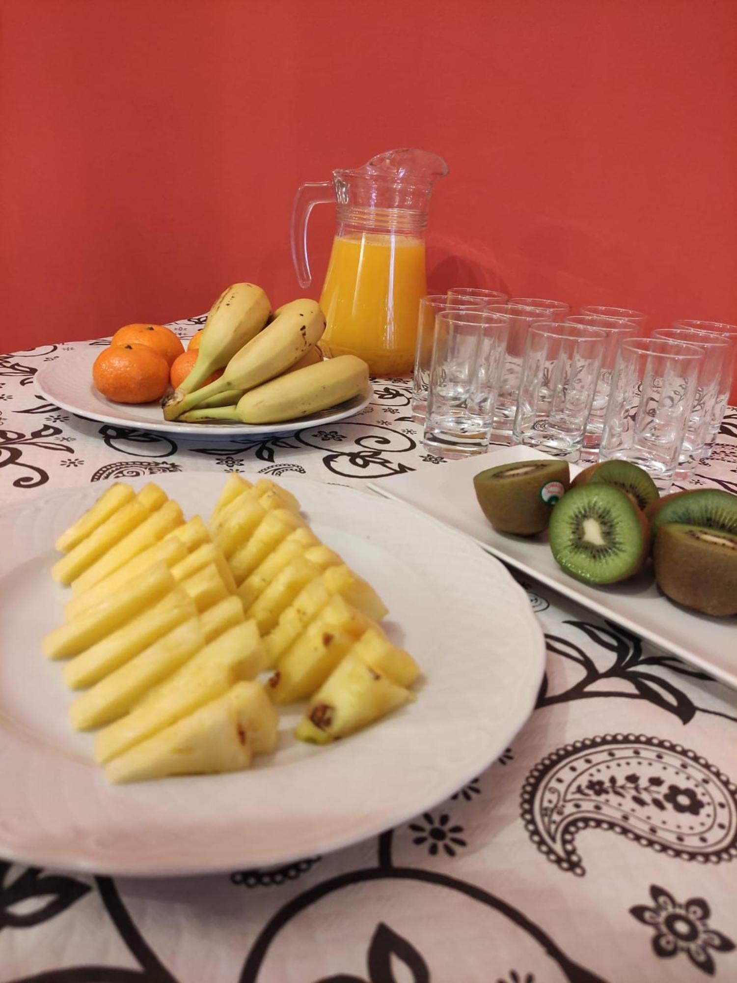 Hotel Restaurante Agapio De Tresnino Quintanilla de Onésimo Kültér fotó