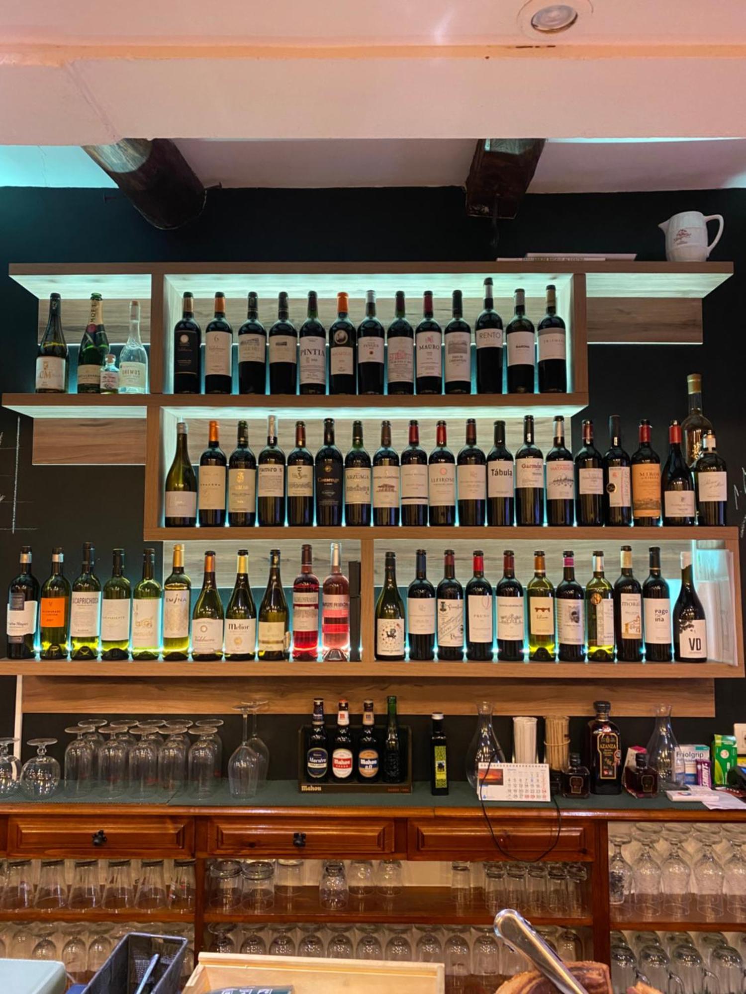 Hotel Restaurante Agapio De Tresnino Quintanilla de Onésimo Kültér fotó